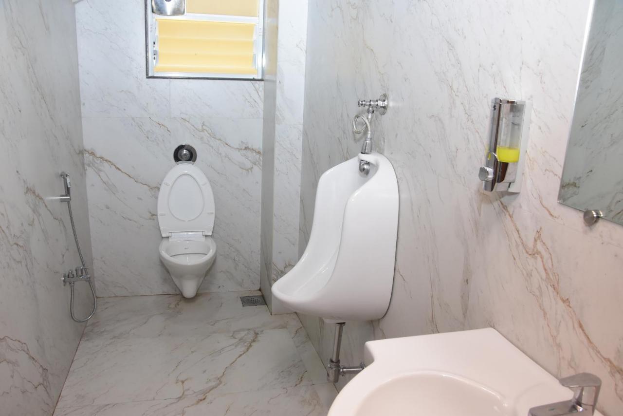 מלון Regal Panhala Residency מראה חיצוני תמונה